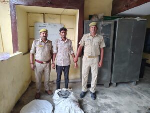 पुलिस टीम द्वारा चेकिंग के दौरान कुल 40…