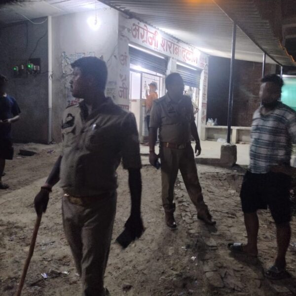 जनपदीय पुलिस द्वारा शराब की दुकानों के आस…