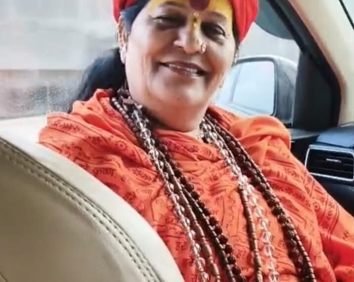 सोशल मीडिया पर छाया गुरु माँ संतोष साध्वी का ‘राखी अनुष्ठान’, जानिए 9 अगस्त को कैसे बांधें रक्षा सूत्र विधिपूर्वक