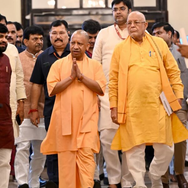 योगी सरकार की प्राथमिकता में अन्नदाता किसान