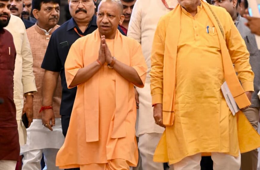 योगी सरकार की प्राथमिकता में अन्नदाता किसान