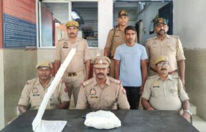 पत्नी की हत्या करने वाले अभियुक्त पति को…